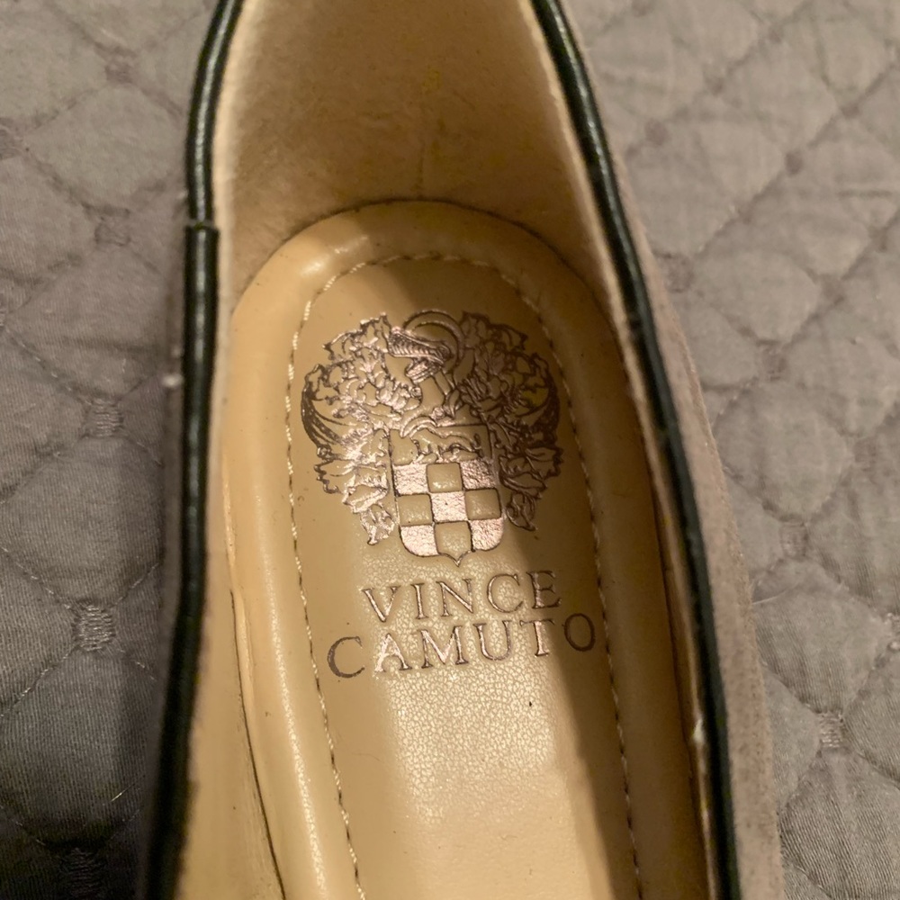 Vince Camuto Slip on Shoes, Size 10 , hunter green color - Picture 2 of 9